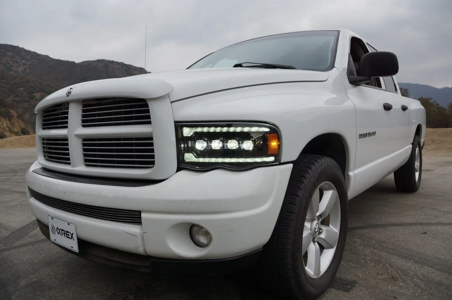 Фары светодиодные Alpha-Black Nova для Dodge Ram 1500 2002–2005, AlphaRex — фото 2