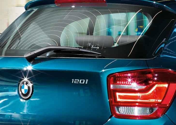 Щётка стеклоочистителя заднего стекла для BMW 1-й серии F21/F20, оригинал — фото 1
