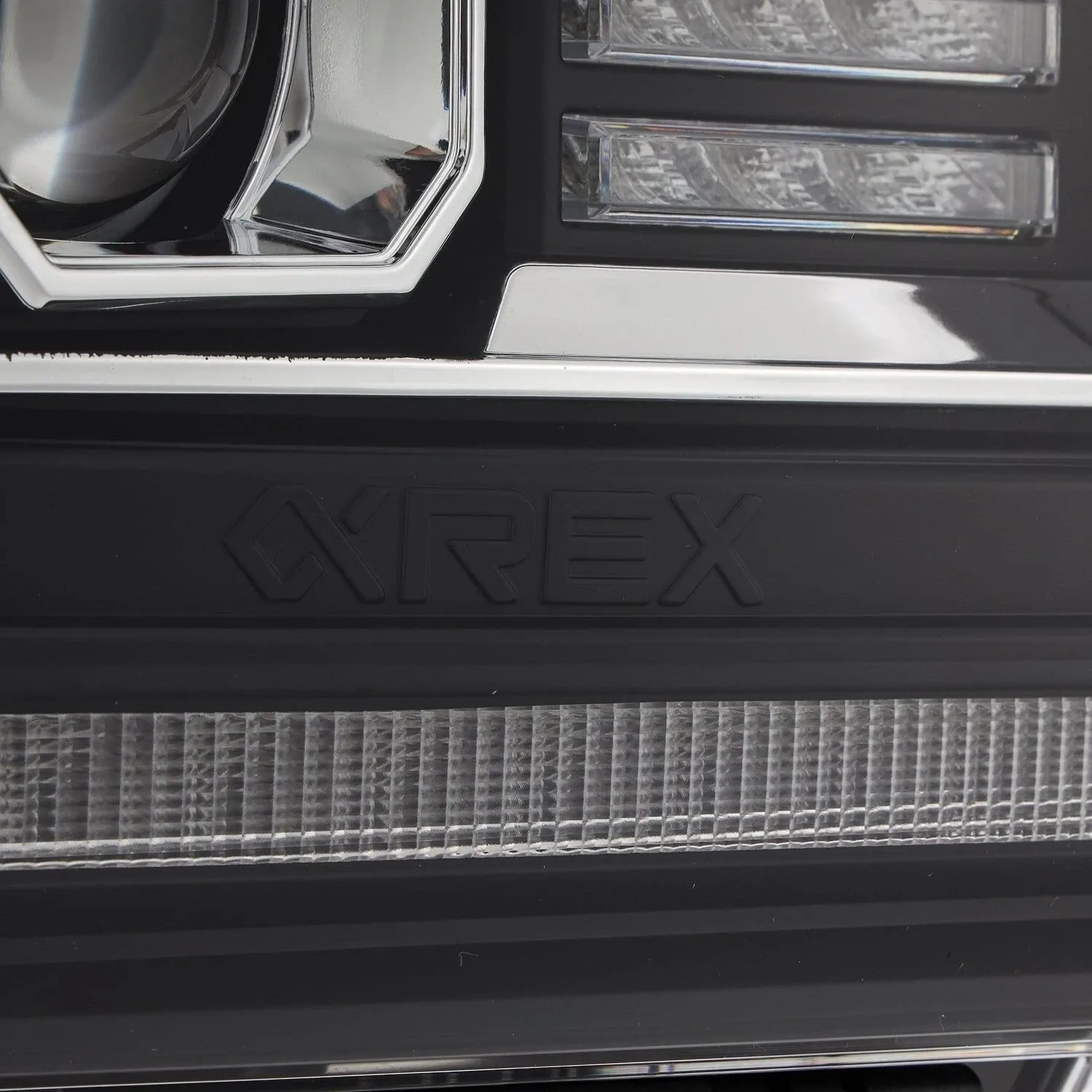 Фары светодиодные Black Luxx для GMC Sierra 1500/2500/3500 2015–2018, AlphaRex — фото 4