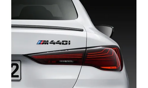 Комплект рестайлинговых лазерных задних фонарей для BMW 4-й серии Coupe G22, Gran Coupe G26 и M4 Coupe G82, оригинал — фото 1
