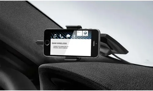 Держатель Samsung Galaxy S2/S3/S4 с USB-зарядкой и NFC, BMW Click & Drive — фото 1