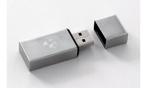 Обновление карт навигации Motion Западная Европа 2024, USB-накопитель, оригинал — фото 2