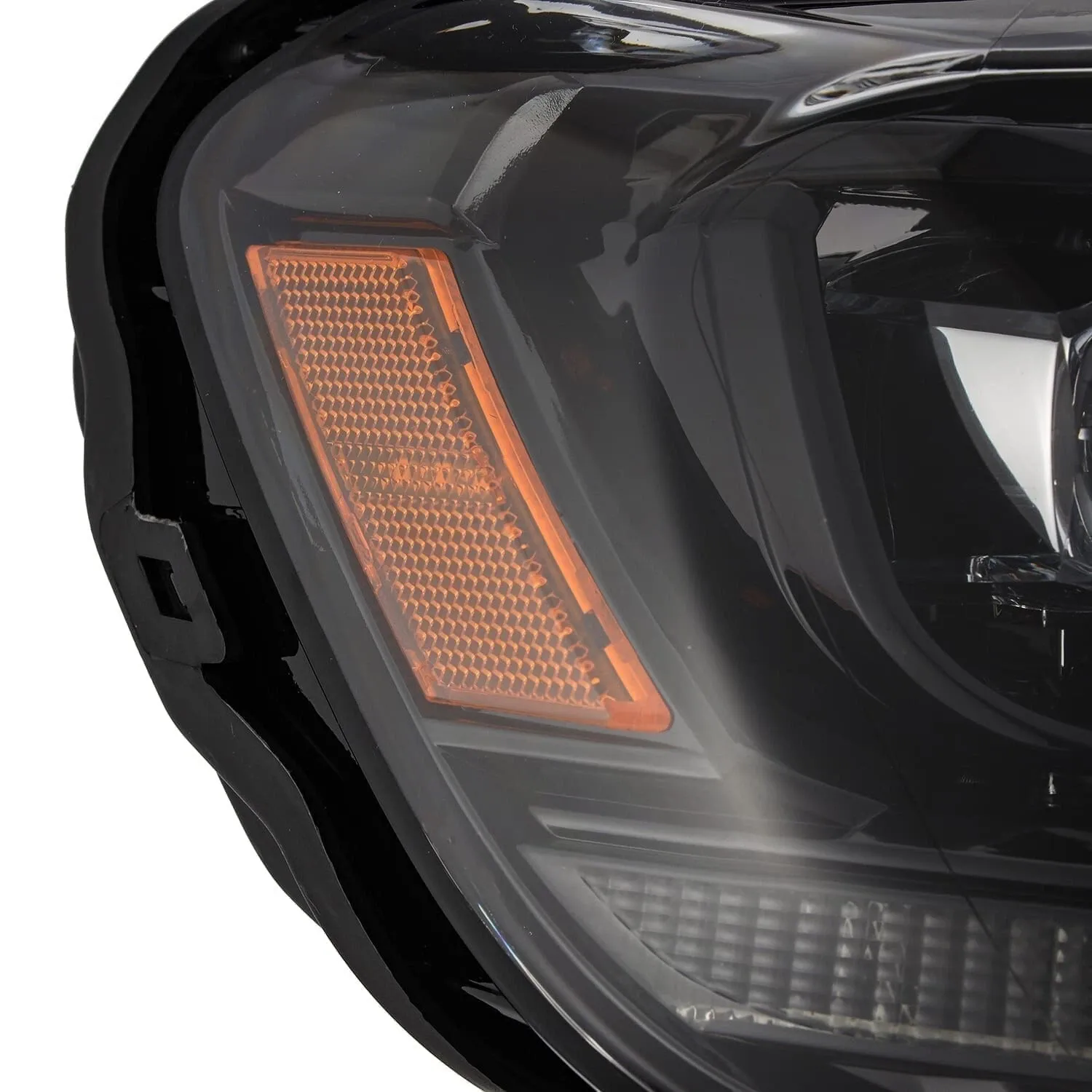 Фары проекторные светодиодные Alpha-Black NOVA для Ford Ranger 2019–2023, AlphaRex — фото 3