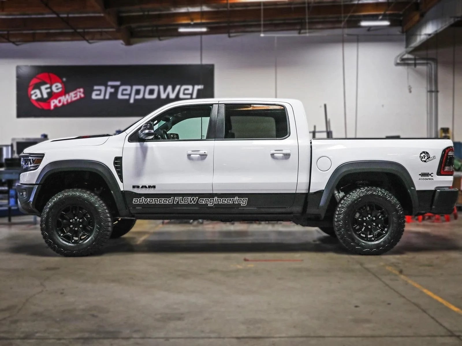 Комплект выравнивания передней подвески 76,2 мм для RAM 1500 TRX / RHO, AFE Power — фото 2
