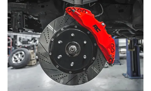 Передняя шестипоршневая тормозная система для RAM 1500 TRX / RHO, Rough Country — фото 6