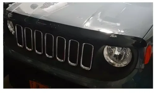 Защитный дефлектор капота AVS BugFlector II для Jeep Renegade 2017-23 годов выпуска — фото 1