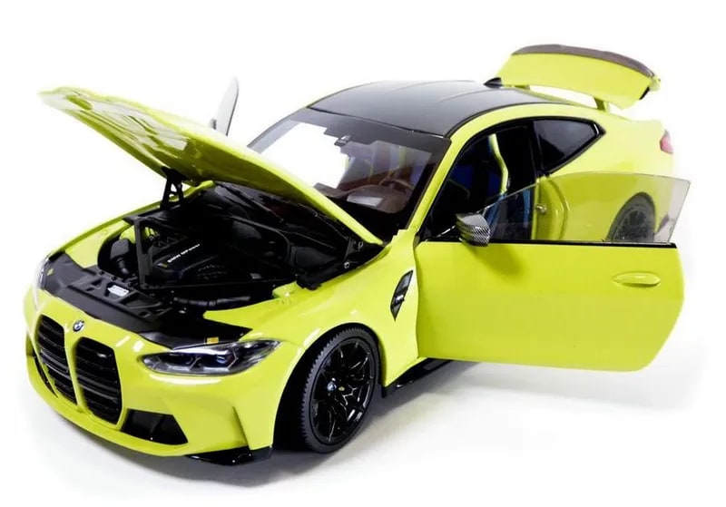 Модель автомобиля BMW M4 G82 Competition 1/18, оригинал — фото 1