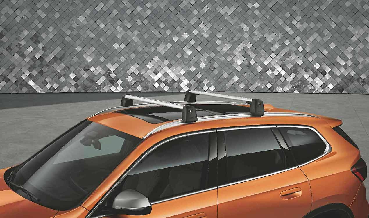 Комплект поперечин для рейлингов BMW X1 U11, оригинал — фото 1