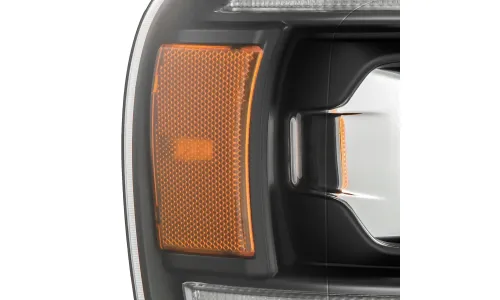 Фары проекторные светодиодные LUXX Black для Dodge Ram 1500 2002–2005, AlphaRex — фото 3