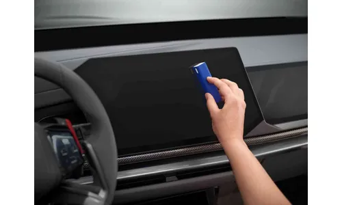 Очиститель дисплеев и глянцевых поверхностей с микрофиброй BMW, оригинал — фото 3