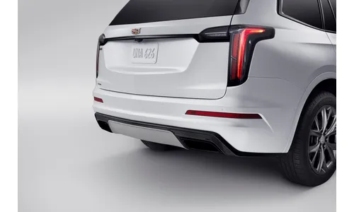 Накладка заднего бампера для Cadillac XT6 I, глянцевый чёрный, GM — фото 1