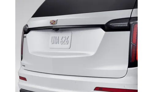 Накладка зоны номерного знака для Cadillac XT6 I, глянцевый чёрный, GM — фото 1