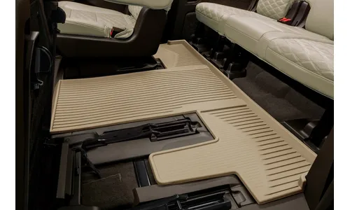 Объёмные коврики 2-го ряда для Cadillac Escalade ESV V, светло-бежевый Parchment, 2-й ряд — кресла, GM — фото 1