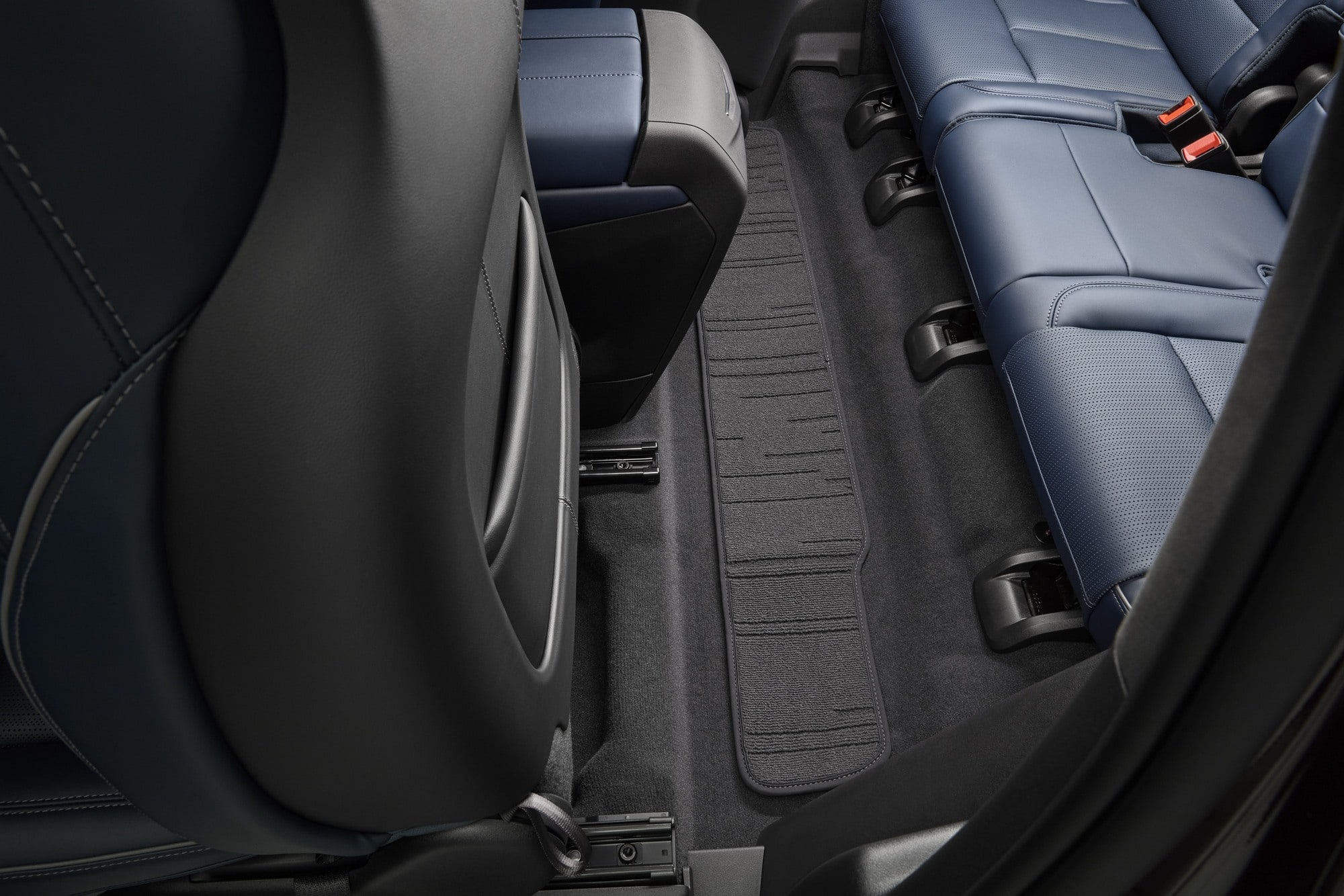 Текстильные коврики 3-го ряда для Cadillac Escalade IQ / IQL, чёрный Backen Black, Executive Seating, GM — фото 4