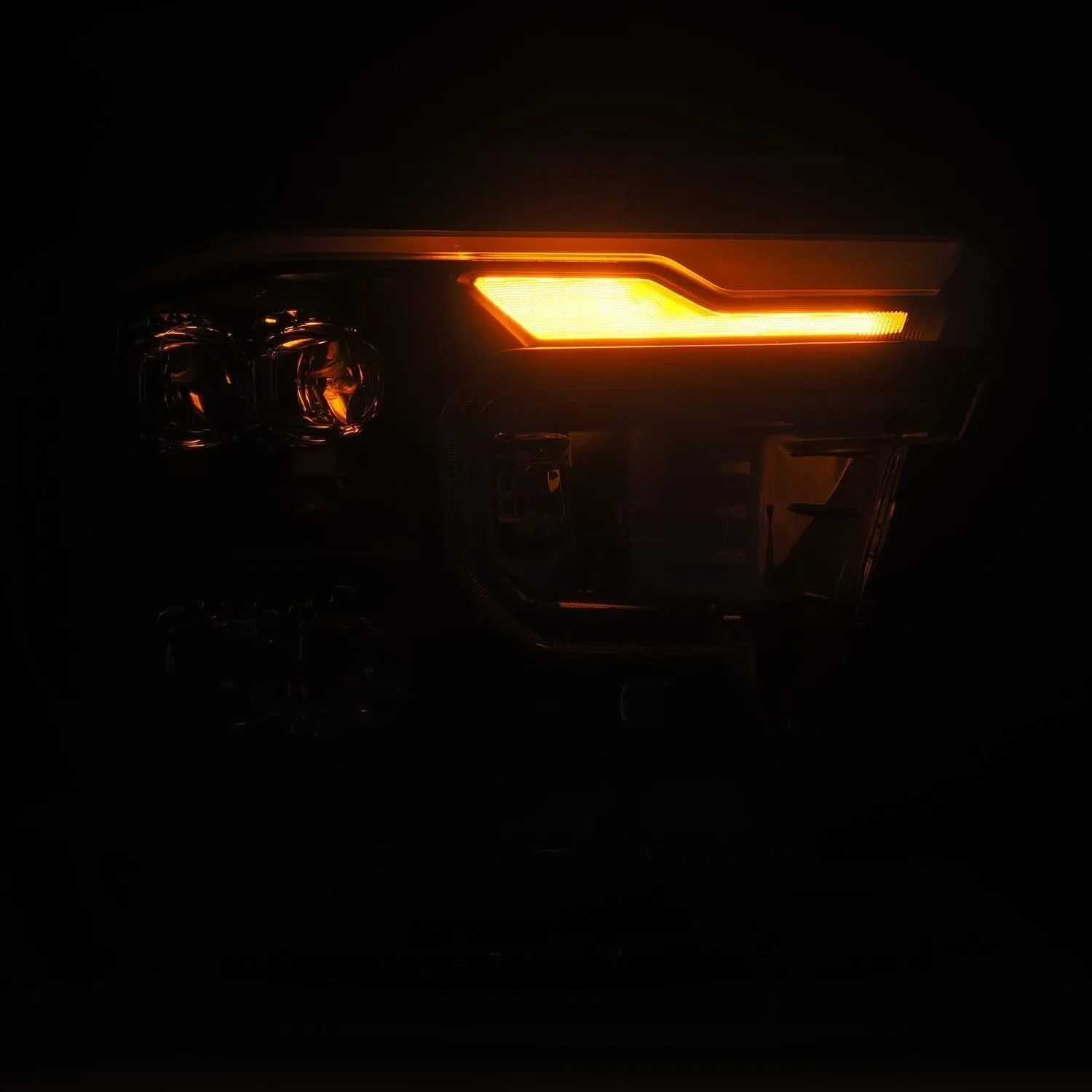Фары проекторные светодиодные Black NOVA для Ford Ranger 2024–2026, AlphaRex — фото 6