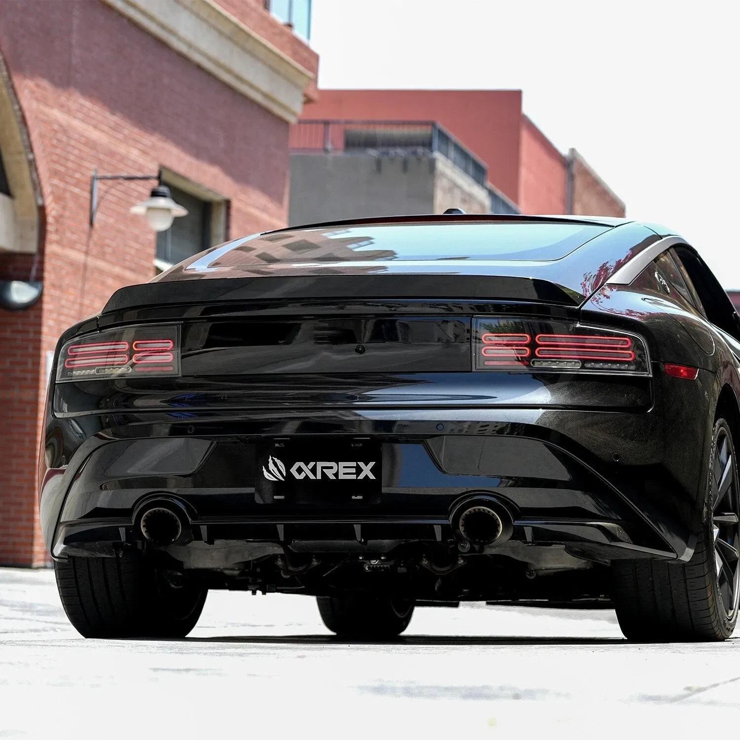 Фонари задние светодиодные Black Quad Loop NOVA Prismatic для Nissan Z 2023–2025, AlphaRex — фото 1