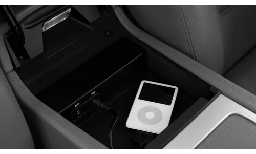 Универсальный аудиоинтерфейс iPod, USB и AUX для Porsche Cayenne 957 — фото 2