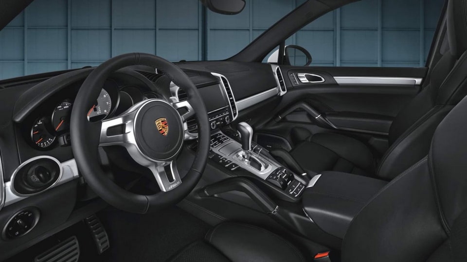 Комплект отделки салона из шлифованного алюминия для Porsche Cayenne 958 E2, Cayenne 958 E2 II — фото 1