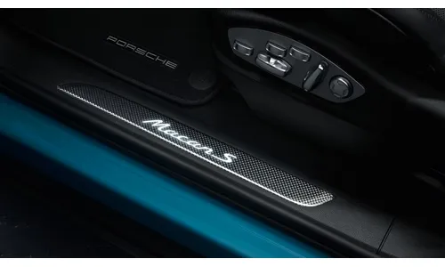 Карбоновые накладки порогов с подсветкой, «Macan S» для Porsche Macan 95B (2019–2021), Macan 95B (2021–) — фото 1
