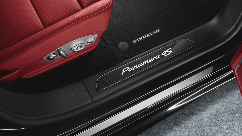 Карбоновые накладки порогов, «Panamera 4S», 4 шт. для Porsche Panamera 970 рестайлинг Executive — фото 1