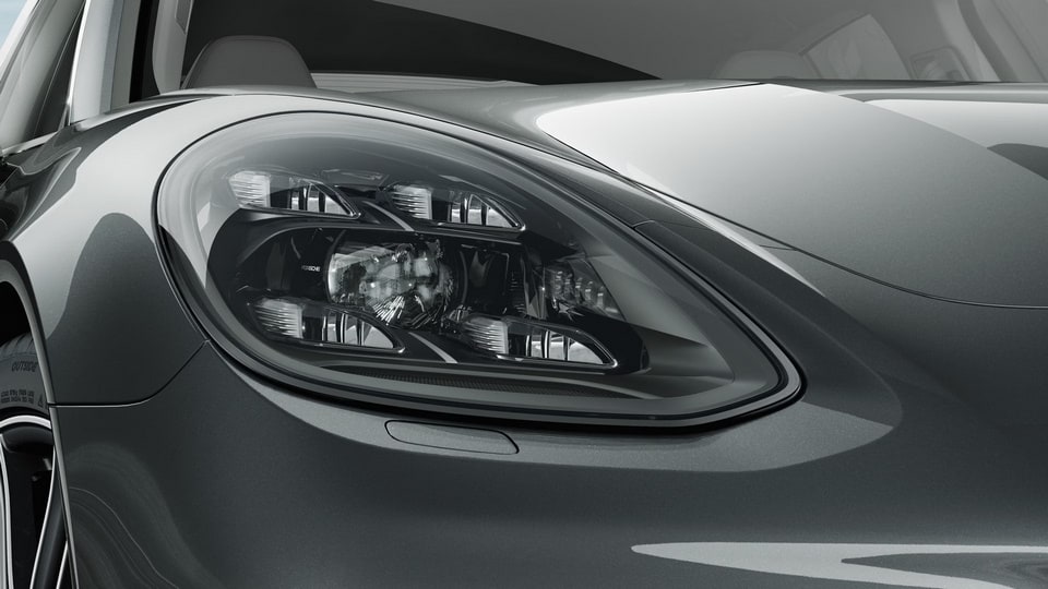 Затемнённые матричные LED-фары PDLS Plus для Porsche Panamera 971, Panamera 971 рестайлинг — фото 1