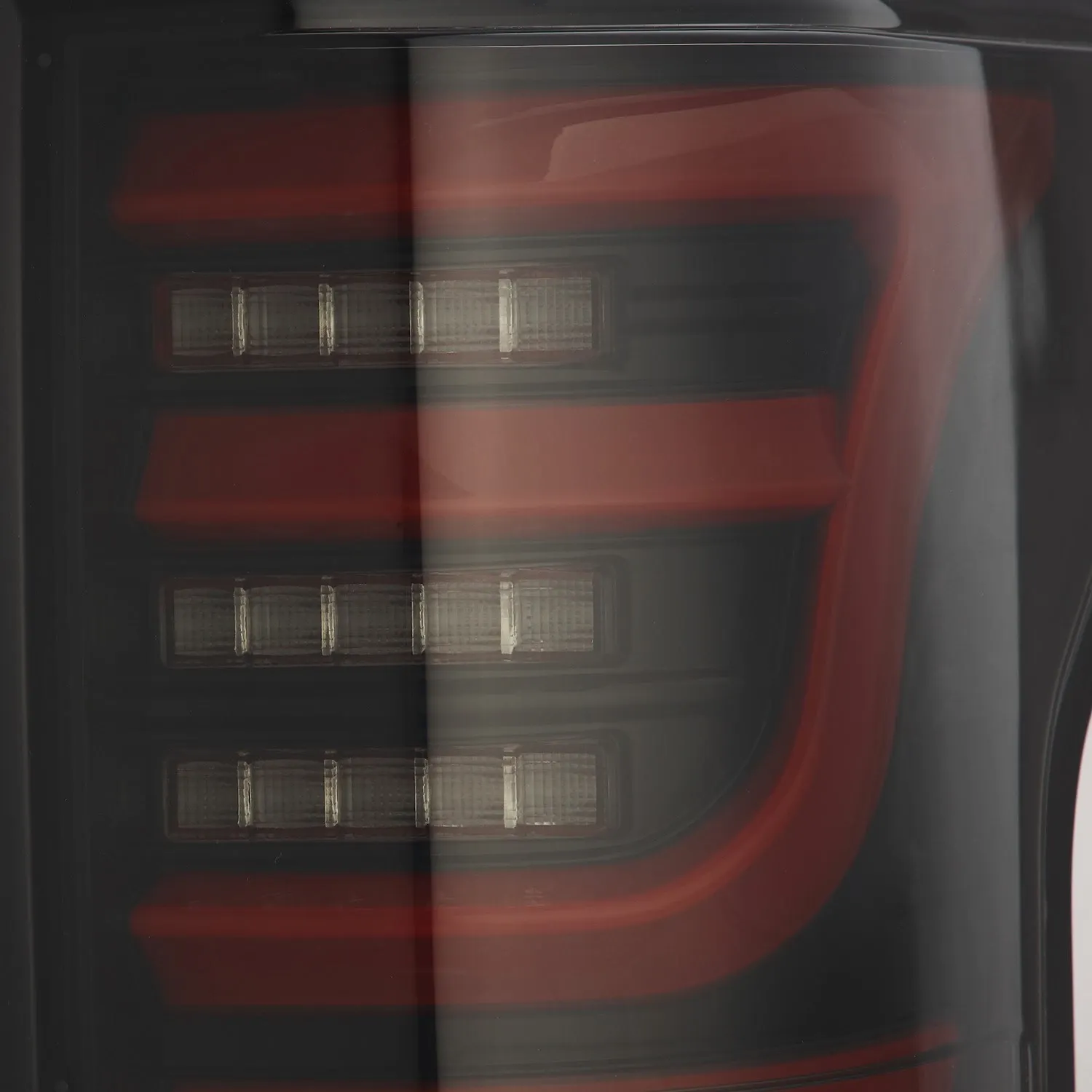 Фонари задние светодиодные Luxx Black-Red для Ford F-150 XL/XLT 2015–2017, AlphaRex — фото 7