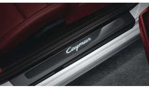 Карбоновые накладки порогов с подсветкой, «Cayman» для Porsche Cayman 981, Cayman 982 — фото 1