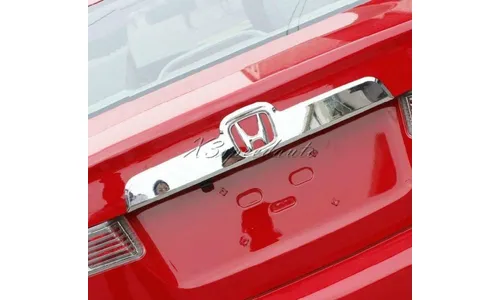 Хром накладка крышки багажника верхняя Honda Civic 2012- — фото 2