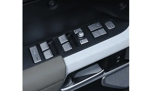 Накладки на кнопки стеклоподъемников Land Rover Defender, серебристый — фото 2
