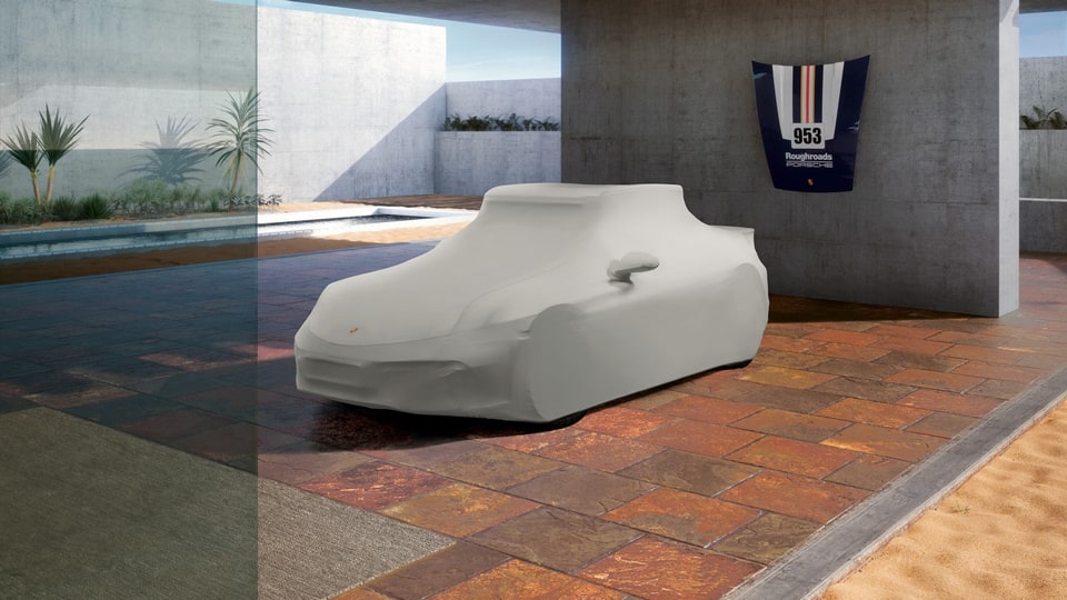 Уличный чехол Outdoor Car Cover Plus, бежевый, с багажной корзиной для Porsche 911 992.1 Dakar — фото 1