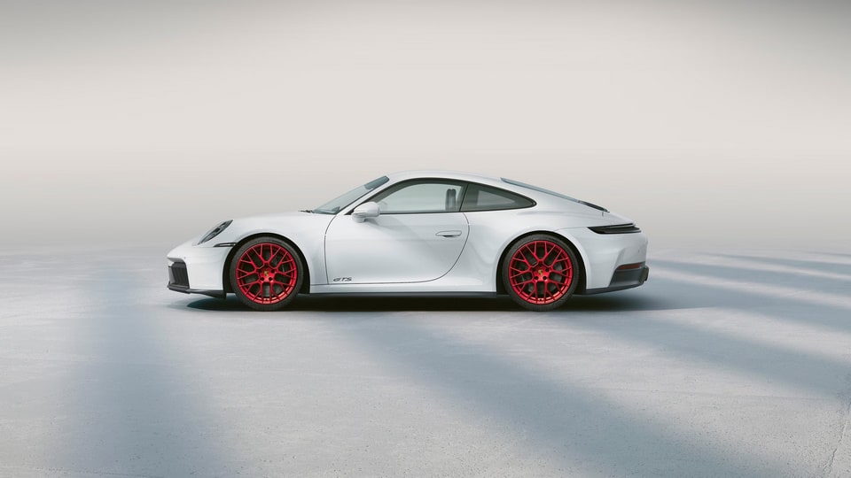 Комплект зимних колёс 20/21 дюймов, дизайн RS Spyder Design, красный Pyro Red для Porsche 911 992.2 — фото 2