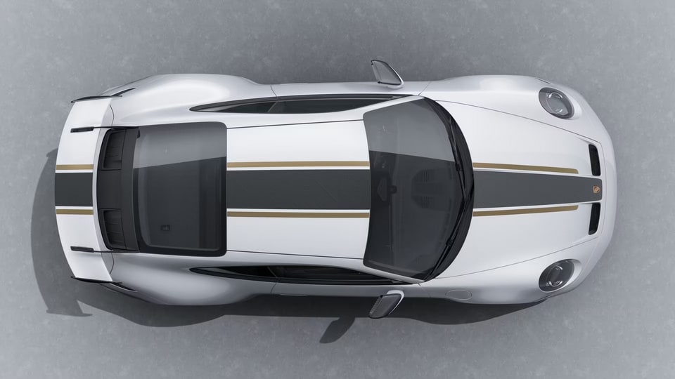 Цветные декоративные полосы Weissach, золотистый California Gold для Porsche 911 992.2 GT3 — фото 1