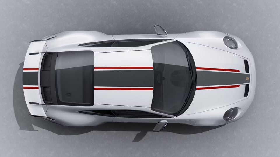 Цветные декоративные полосы Weissach, красный для Porsche 911 992.2 GT3 — фото 1