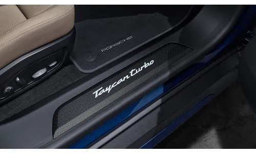 Накладки порогов с белой подсветкой, матовый карбон, Taycan turbo, 4 шт. для Porsche Taycan J1 — фото 1