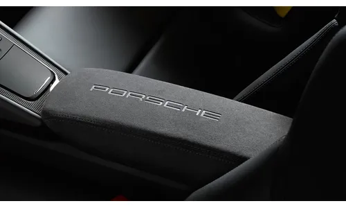 Крышка отсека центральной консоли Alcantara с фирменной надписью для Porsche Boxster/Cayman 982, 911 991.2 — фото 1