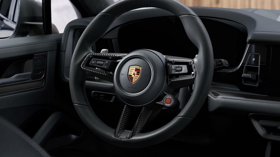 Многофункциональный руль GT Sport 360 мм, кожа и карбон для Porsche Cayenne E3 II Coupe GT — фото 1