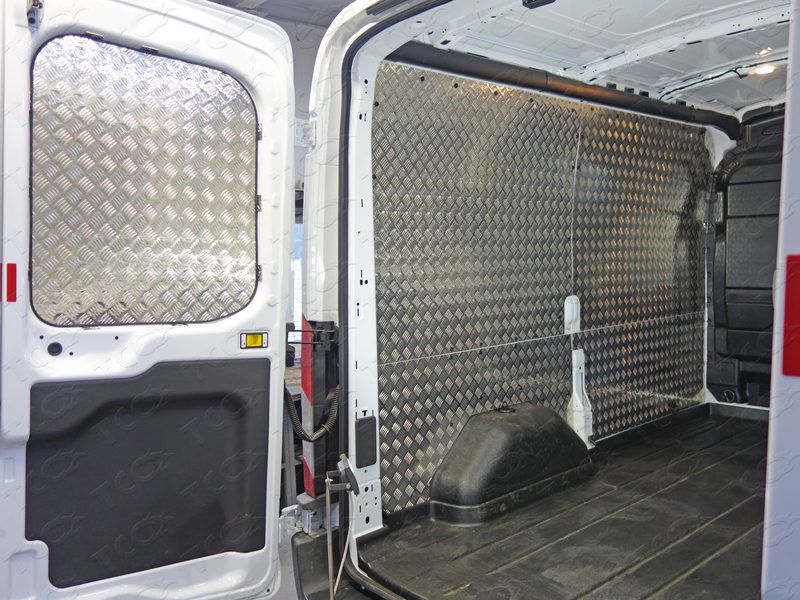 Защитный алюминиевый вкладыш в кузов автомобиля (комплект) Ford Transit 2016-, ТСС — фото 3