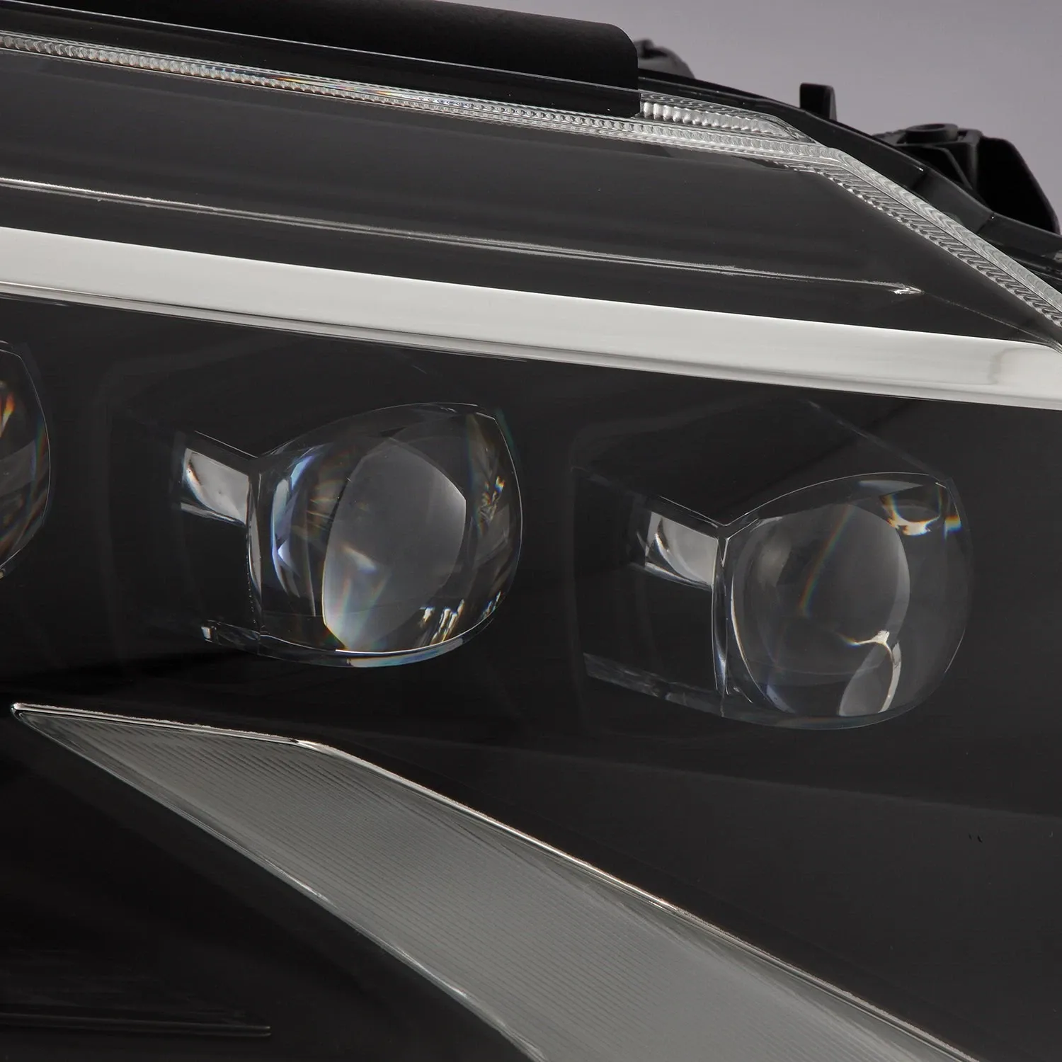 Фары проекторные светодиодные Black NOVA для Lexus GX460 2014–2019, AlphaRex — фото 3