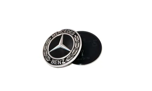 Черная эмблема капота Mercedes-Benz — фото 1