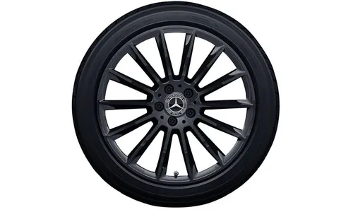 Колесный диск AMG 8J×19 ET43,5 для Mercedes-Benz GLA 156, передняя и задняя оси, черный, многоспицевый — фото 1