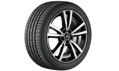 Колесный диск 8,5J×18 ET49 для Mercedes-Benz A207/C207, задняя ось, чёрный, 5 двойных спиц — фото 1
