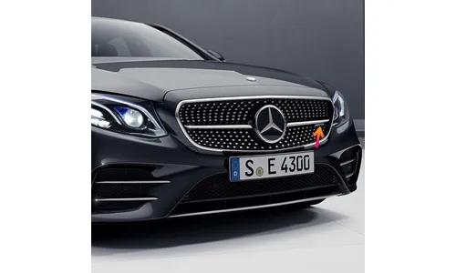 Эмблема AMG для решетки Diamond, Mercedes-Benz E-class W213 — фото 1