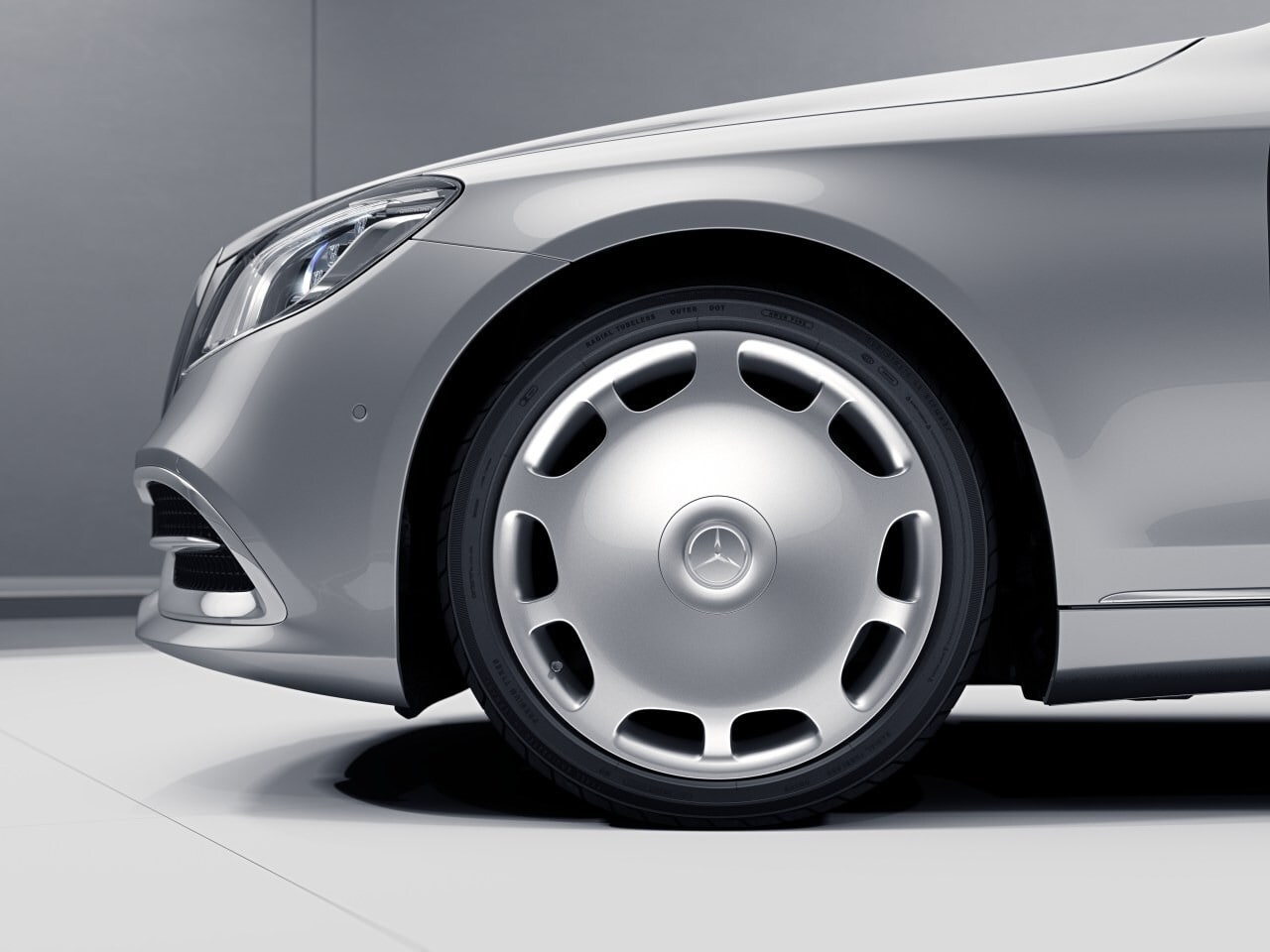 Колесный диск 9,5J×20 ET43,5 для Mercedes-Benz S-Class 217 / S-Class 222, задняя ось, серебристый, 10 декоративных отверстий — фото 1
