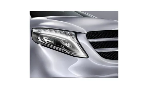 Правая фара Mercedes-Benz V-class / Vito W447 — фото 1