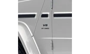 Шильдик V8 BITURBO, черный глянец, Mercedes-Benz — фото 2