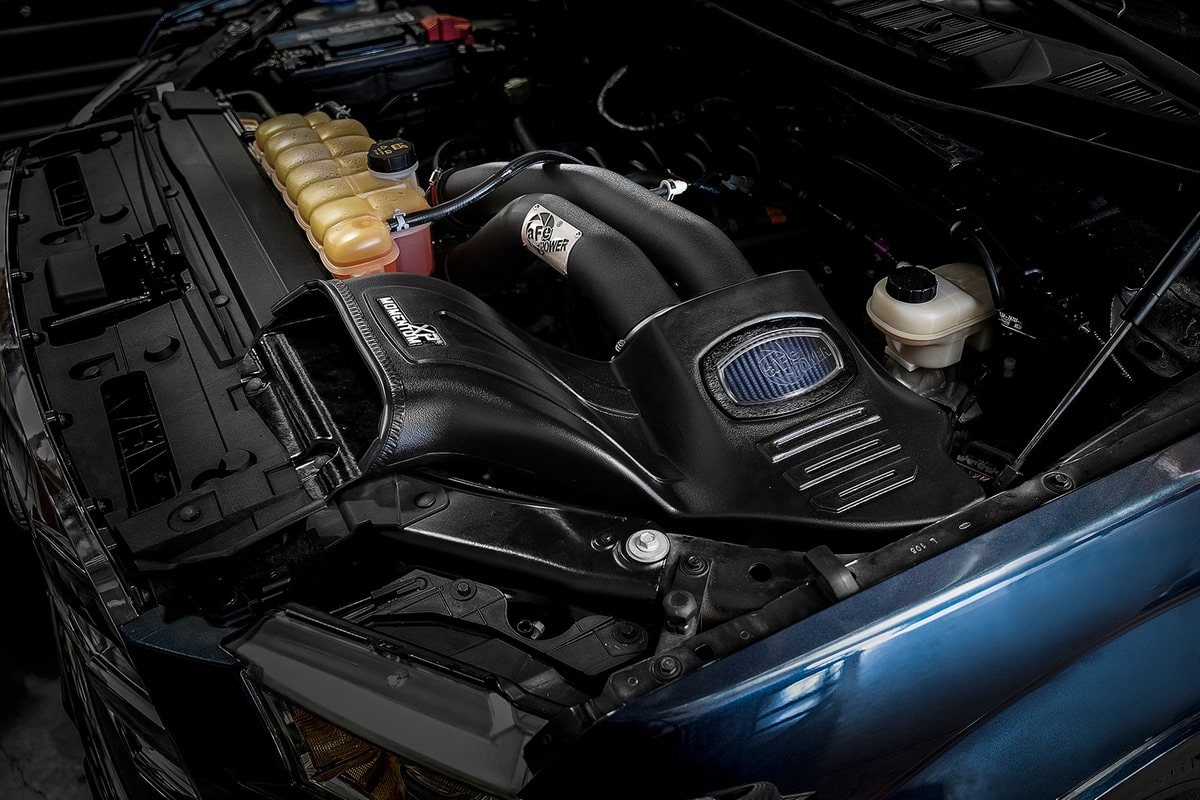 Система холодного впуска Momentum XP, с фильтром Pro 5R, чёрное исполнение для Ford F-150 2015–2020 V8-5.0L, AFE Power — фото 4