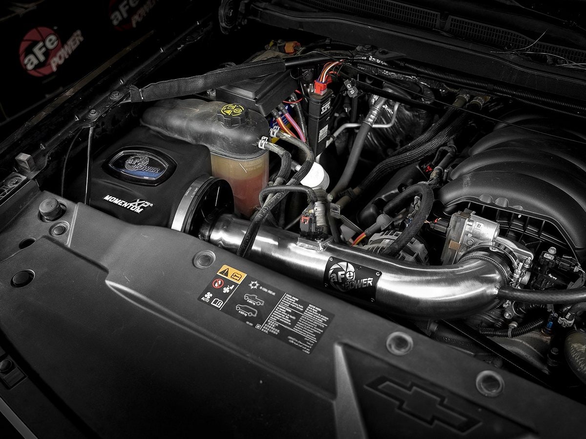 Система холодного впуска Momentum XP, с фильтром Pro 5R, шлифованное исполнение для Chevrolet/GMC Silverado/Sierra 1500 2014–2019/ Tahoe/Suburban/Yukon/XL/Escalade 2015–2020 V8-5.3L/6.2L, AFE Power — фото 3