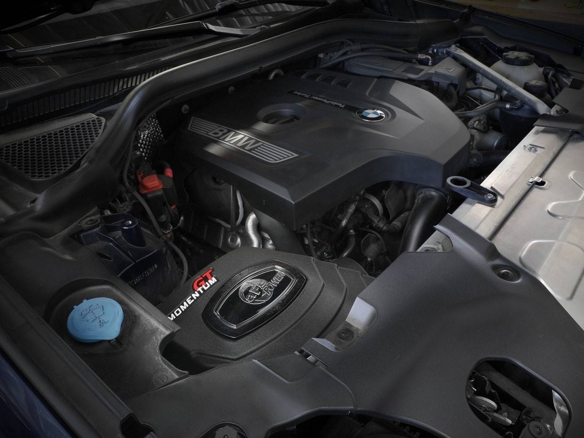 Система холодного впуска Momentum GT, с фильтром Pro DRY S для BMW 530i (G30) 2017–2023 L4-2.0L (t) B46/B48, AFE Power — фото 4
