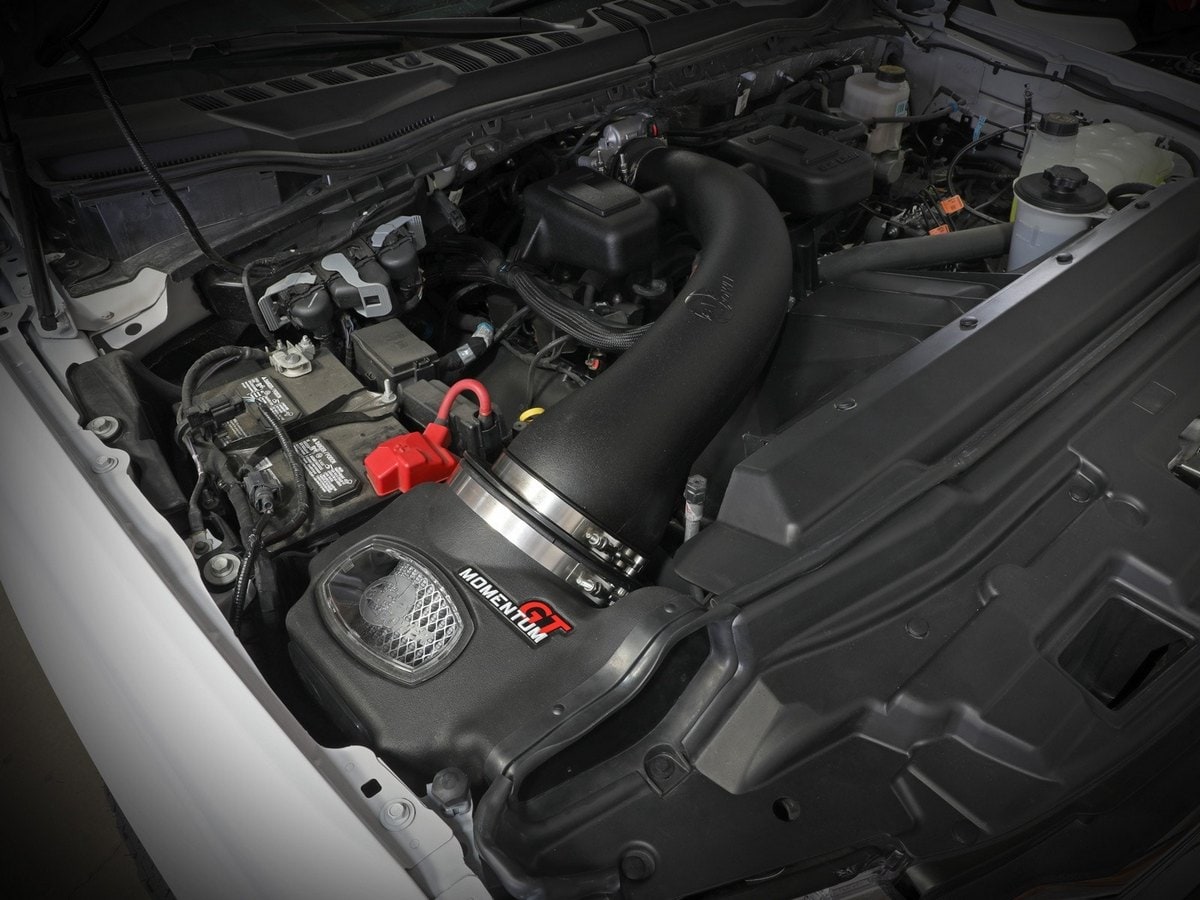 Система холодного впуска Momentum GT, с фильтром Pro DRY S для Ford F-250/F-350 2020–2022 V8-6.2L, AFE Power — фото 3