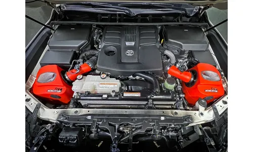 Система холодного впуска Momentum GT Red Edition, с фильтрами Pro DRY S для Toyota Land Cruiser (J300) 2022–2026 V6-3.4L (tt), AFE Power — фото 3